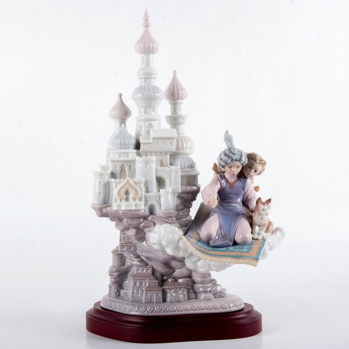 Sell Lladro Figurines Antique Dealers That Buy Lladro Lion & Unicorn