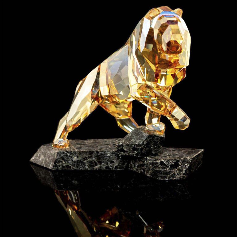 Where to Sell Swarovski Crystal Lion & Unicorn