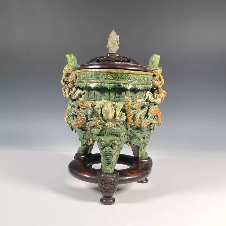 Antiques from the Far East Asia Week Day 1