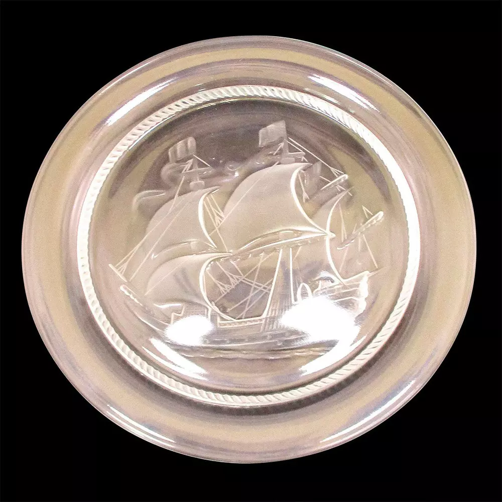 Sell Lalique Crystal Plates to Lion and Unicorn