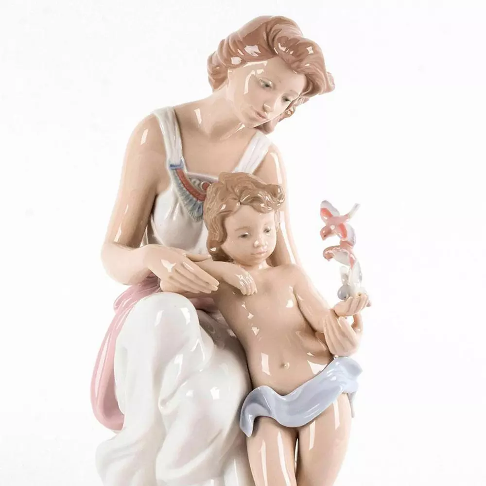 Sell Lladro Mother and child artistic and inspirational