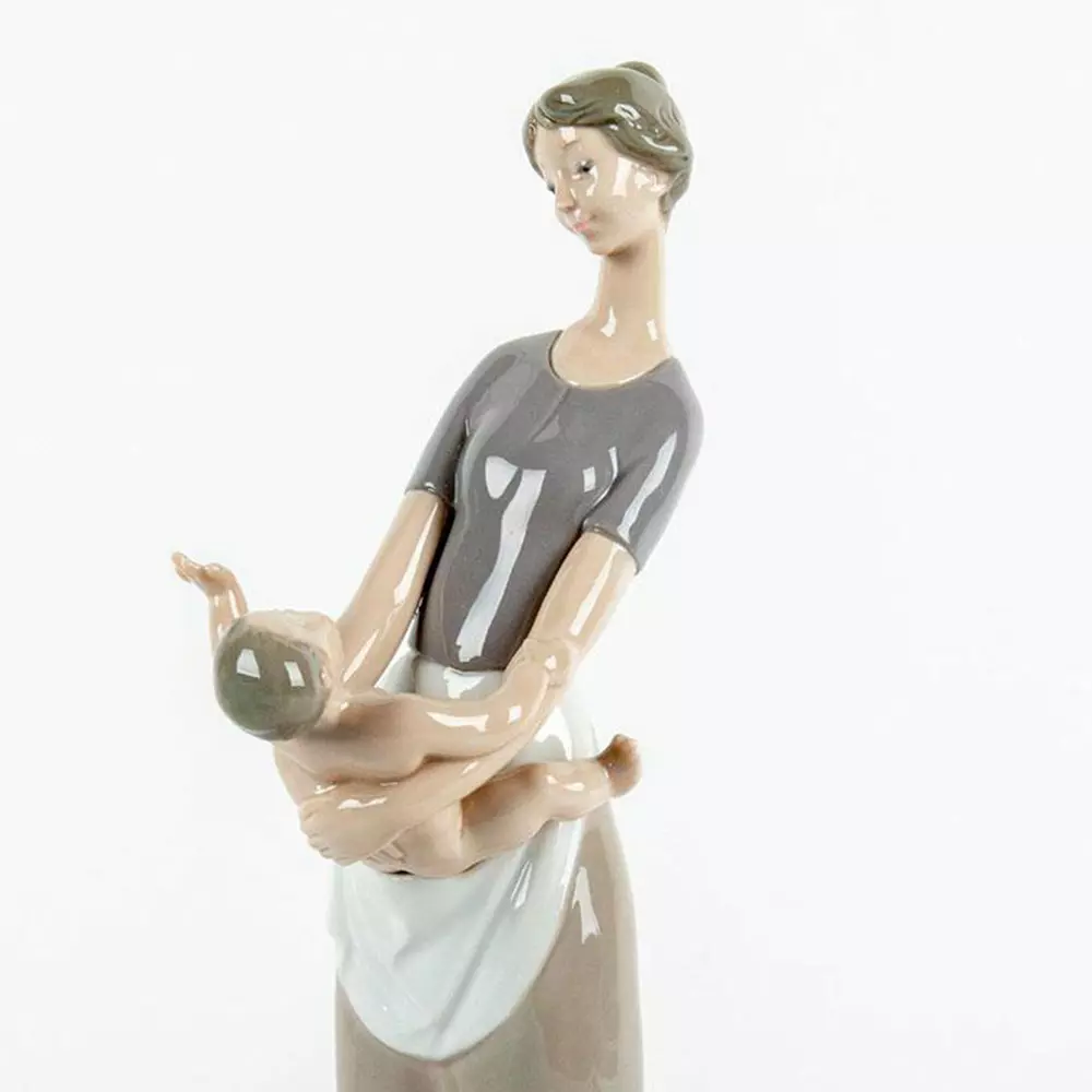 Sell Lladro Mother and child best moments together